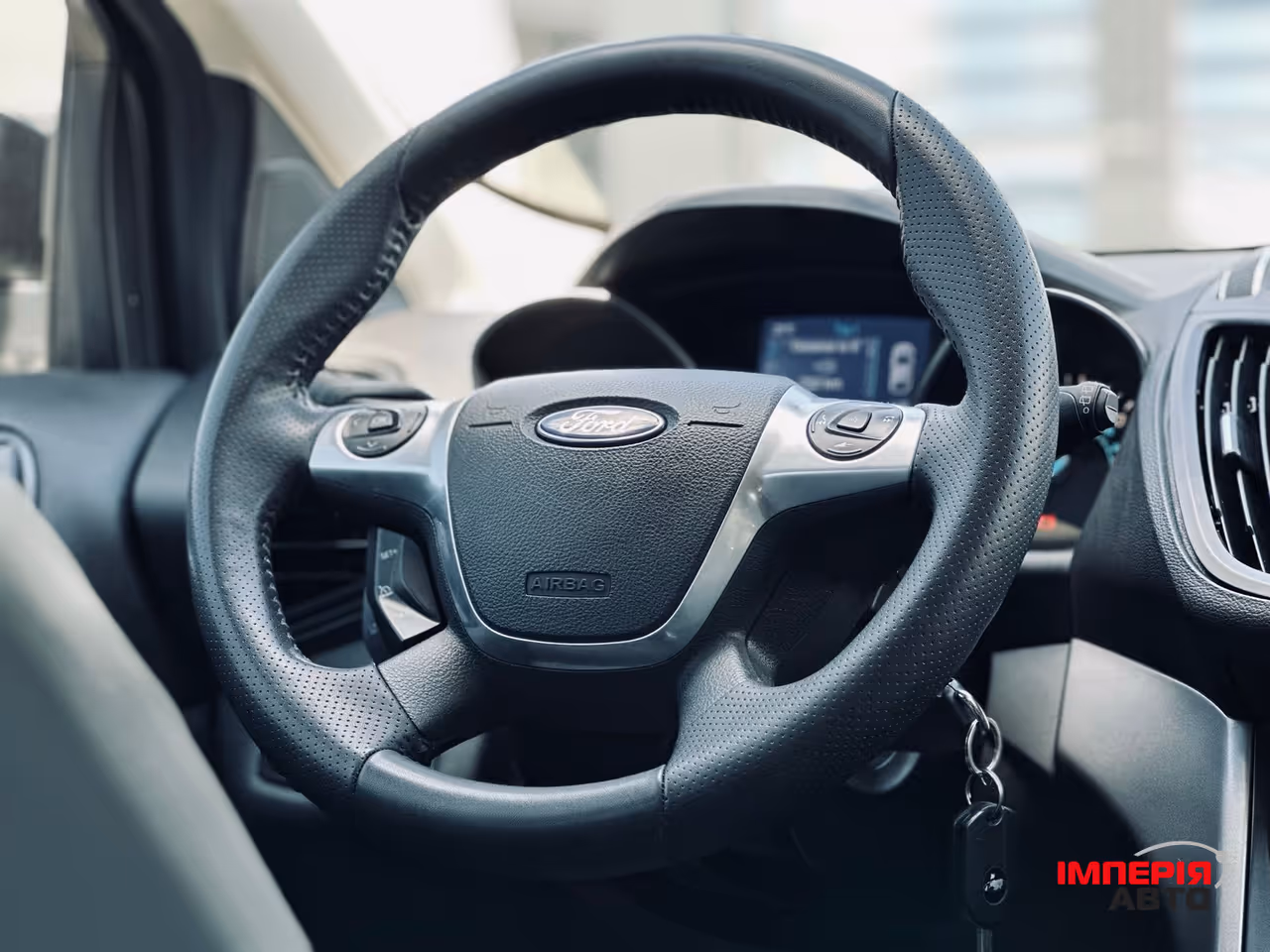 Ford Escape - фото 30