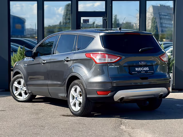 Ford Escape - зображення 4