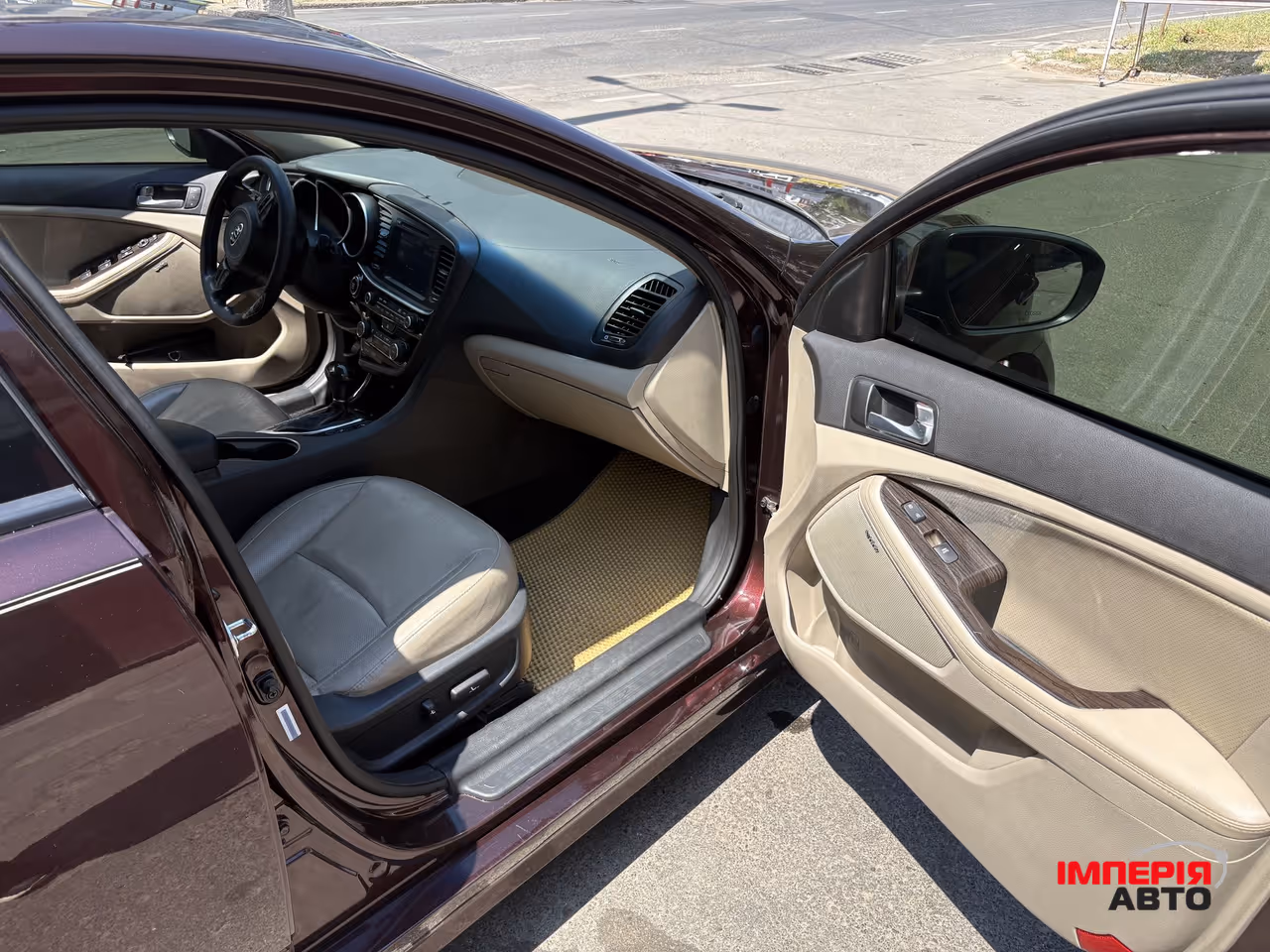 Kia Optima - фото 11
