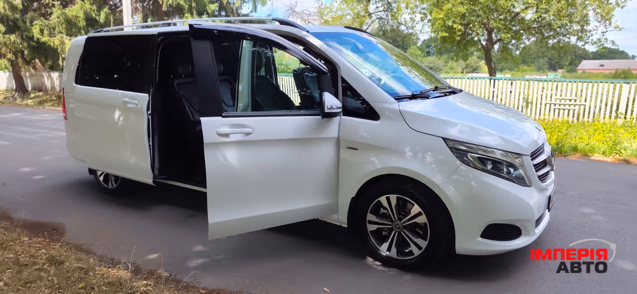 Mercedes-Benz V-Класс - фото 31