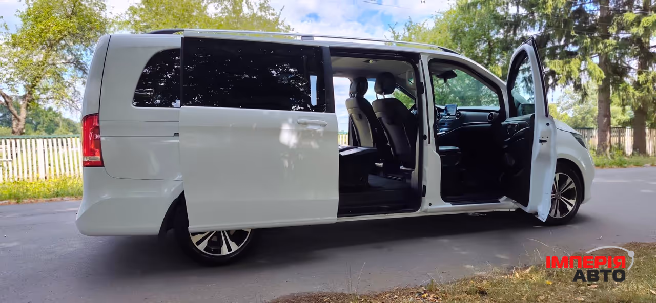 Mercedes-Benz V-Класс - фото 29