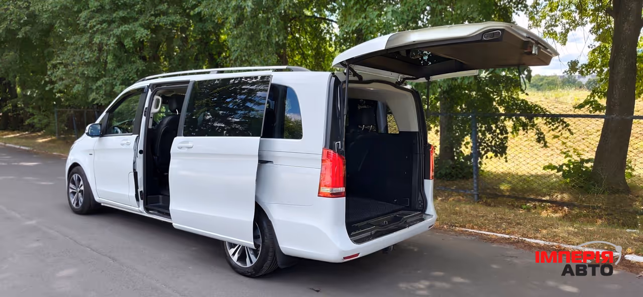 Mercedes-Benz V-Класс - фото 24
