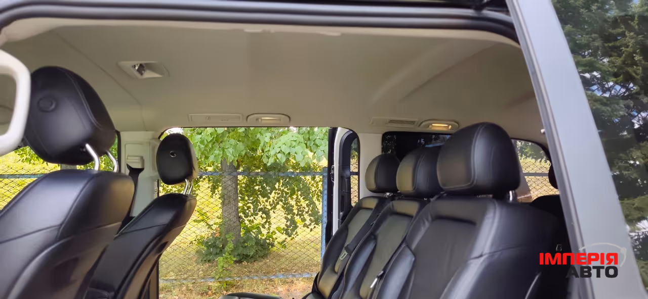 Mercedes-Benz V-Класс - фото 13