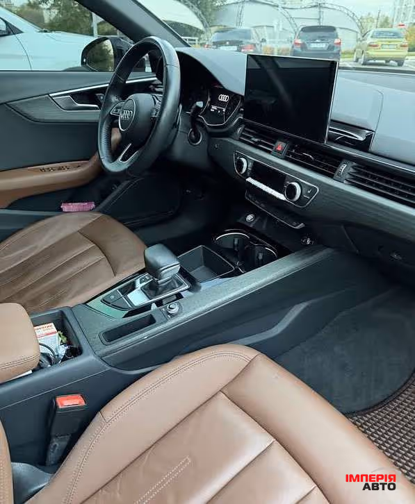 Audi A4 - фото 6