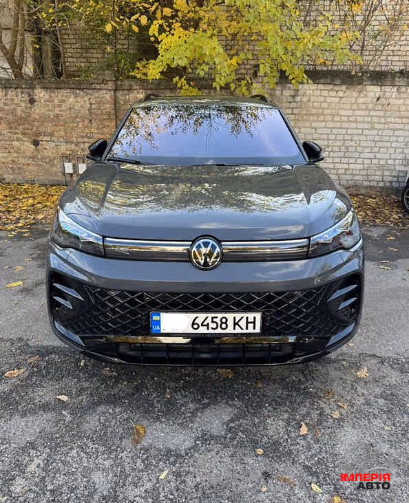 Volkswagen Tiguan - фото 3