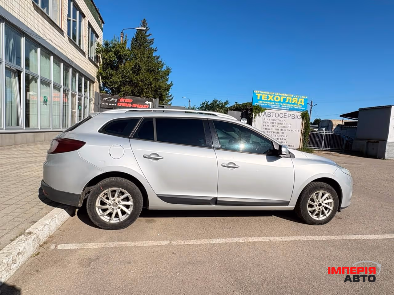Renault Megane - фото 3