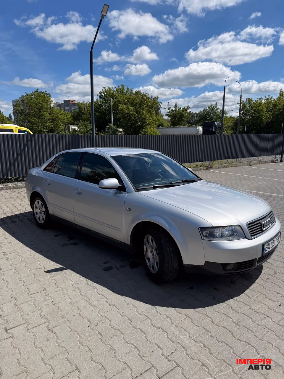 Audi A4 - фото 3