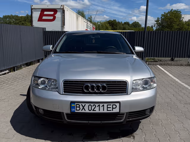 Audi A4 - зображення 2
