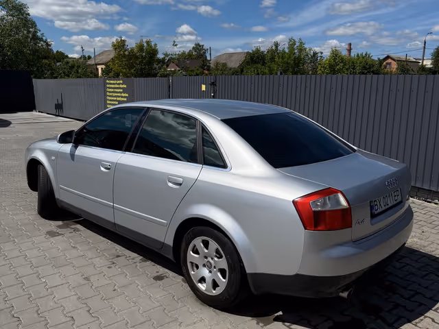 Audi A4 - зображення 5