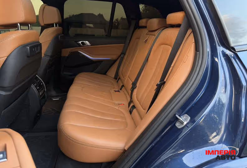 BMW X5 - фото 11