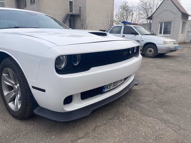 Dodge Challenger - зображення 1