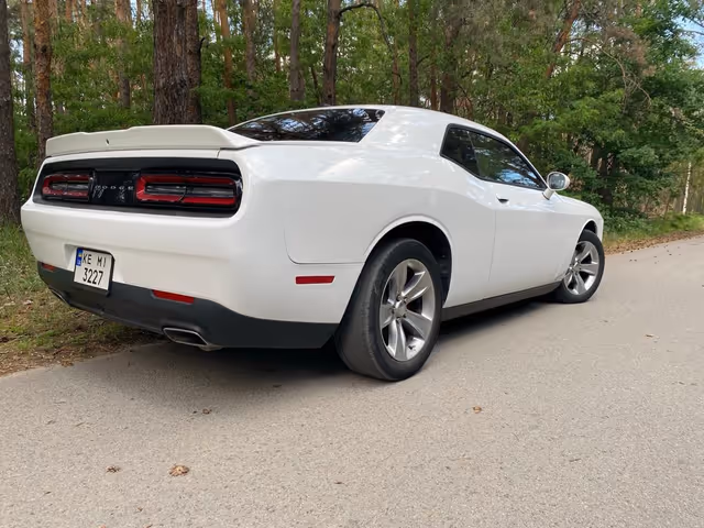 Dodge Challenger - зображення 3
