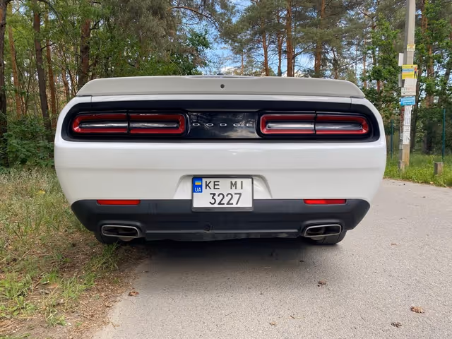 Dodge Challenger - зображення 2