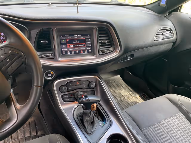 Dodge Challenger - зображення 5