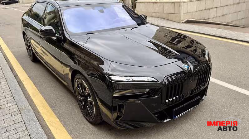 BMW 7 серії - фото 3