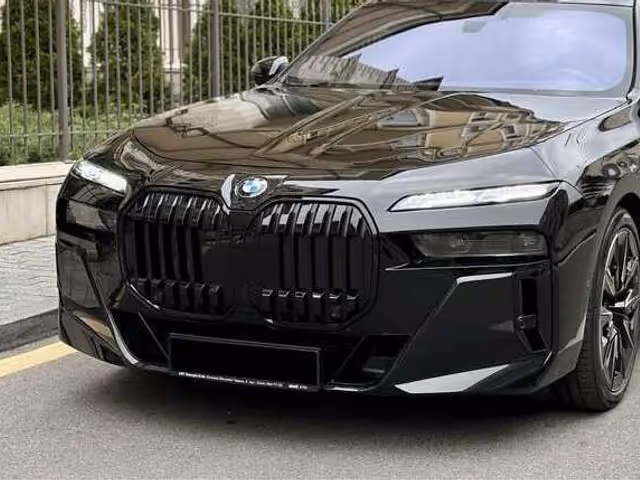 BMW 7 серії - зображення 2