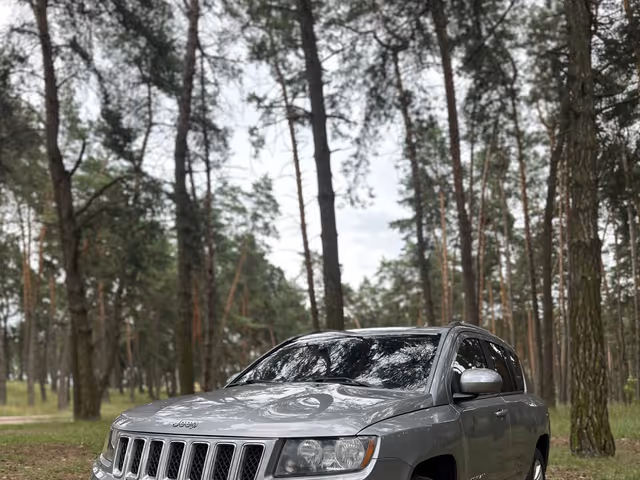 Jeep Compass - зображення 1