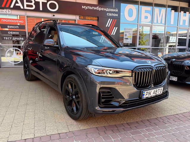 BMW X7 - зображення 4