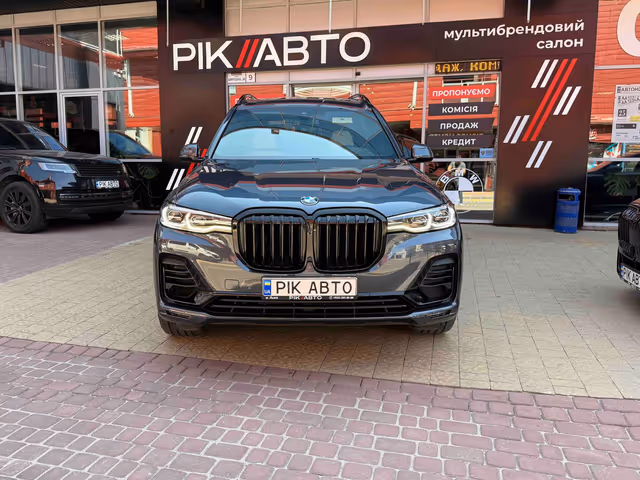 BMW X7 - зображення 1