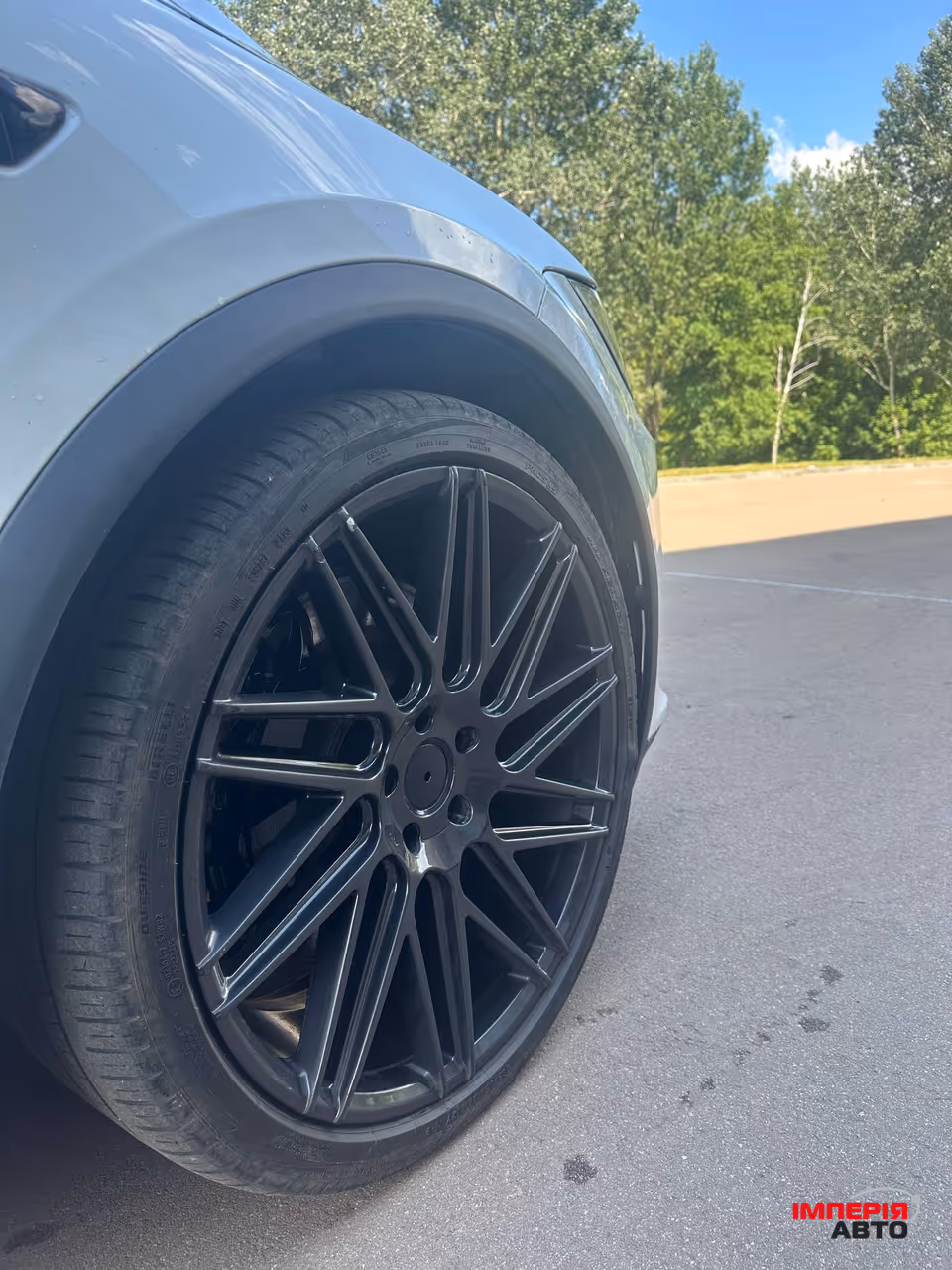 Tesla Model X - фото 6