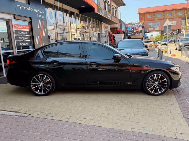 BMW 5 серії - зображення 5