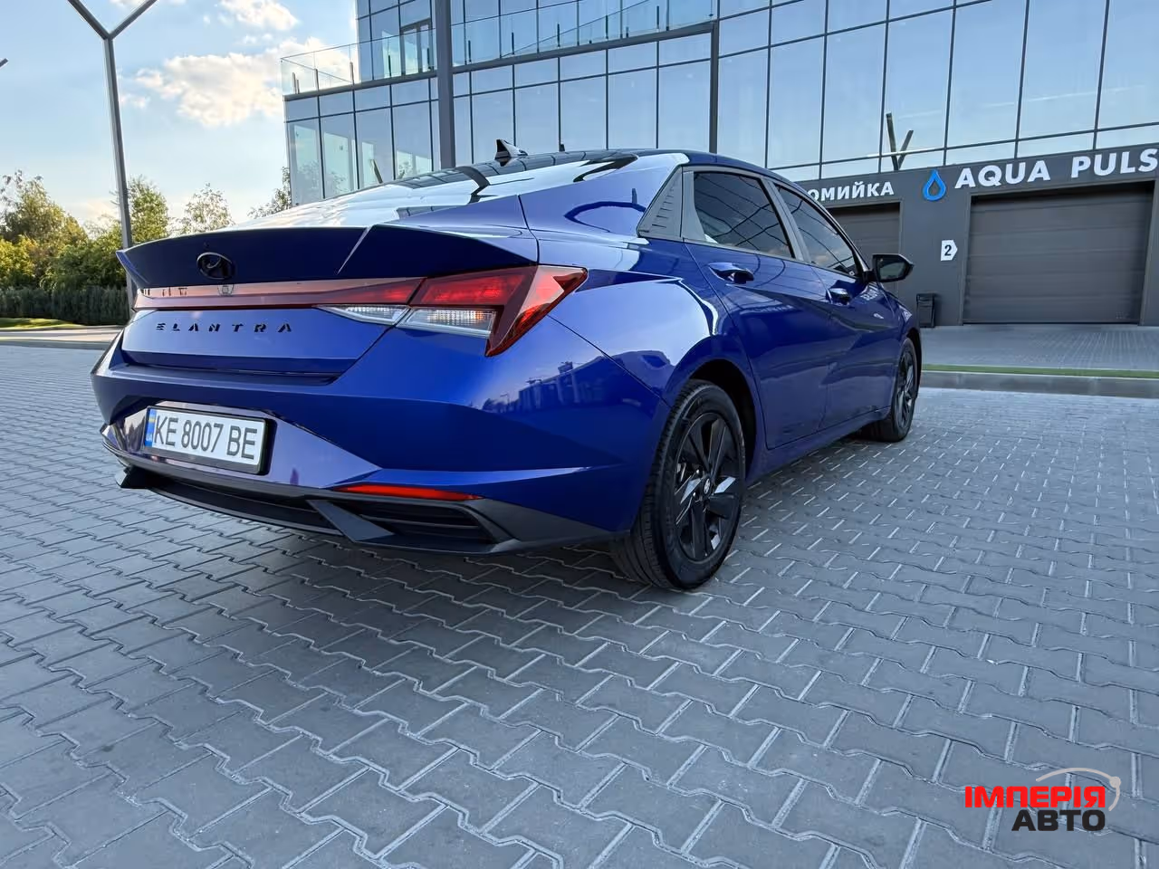 Hyundai Elantra - фото 7
