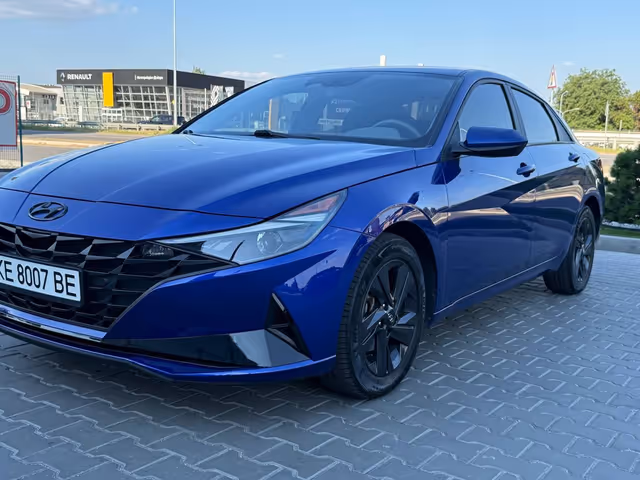 Hyundai Elantra - зображення 3