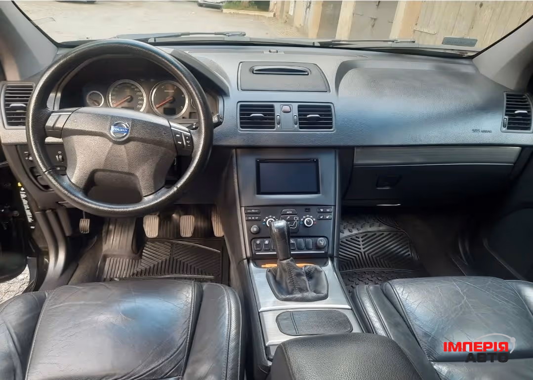 Volvo XC90 - фото 4