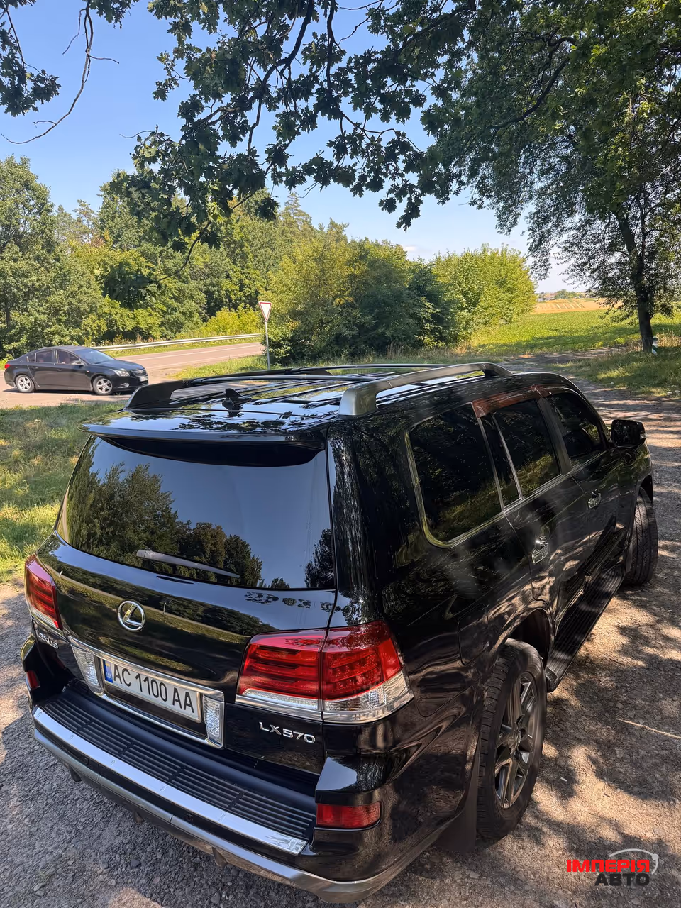 Lexus LX - фото 15