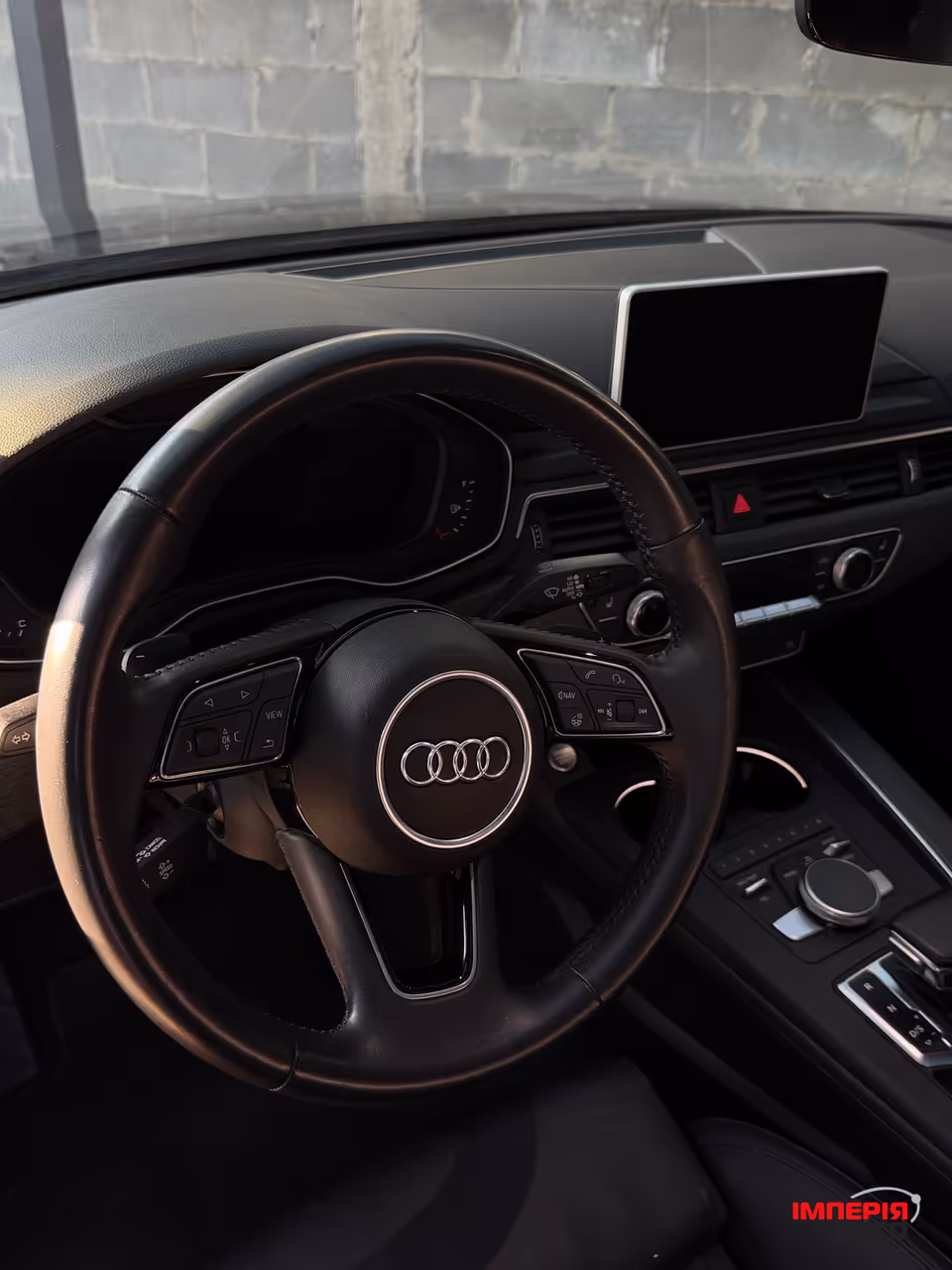 Audi A4 - фото 10
