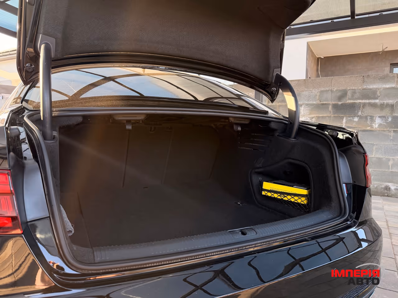 Audi A4 - фото 6