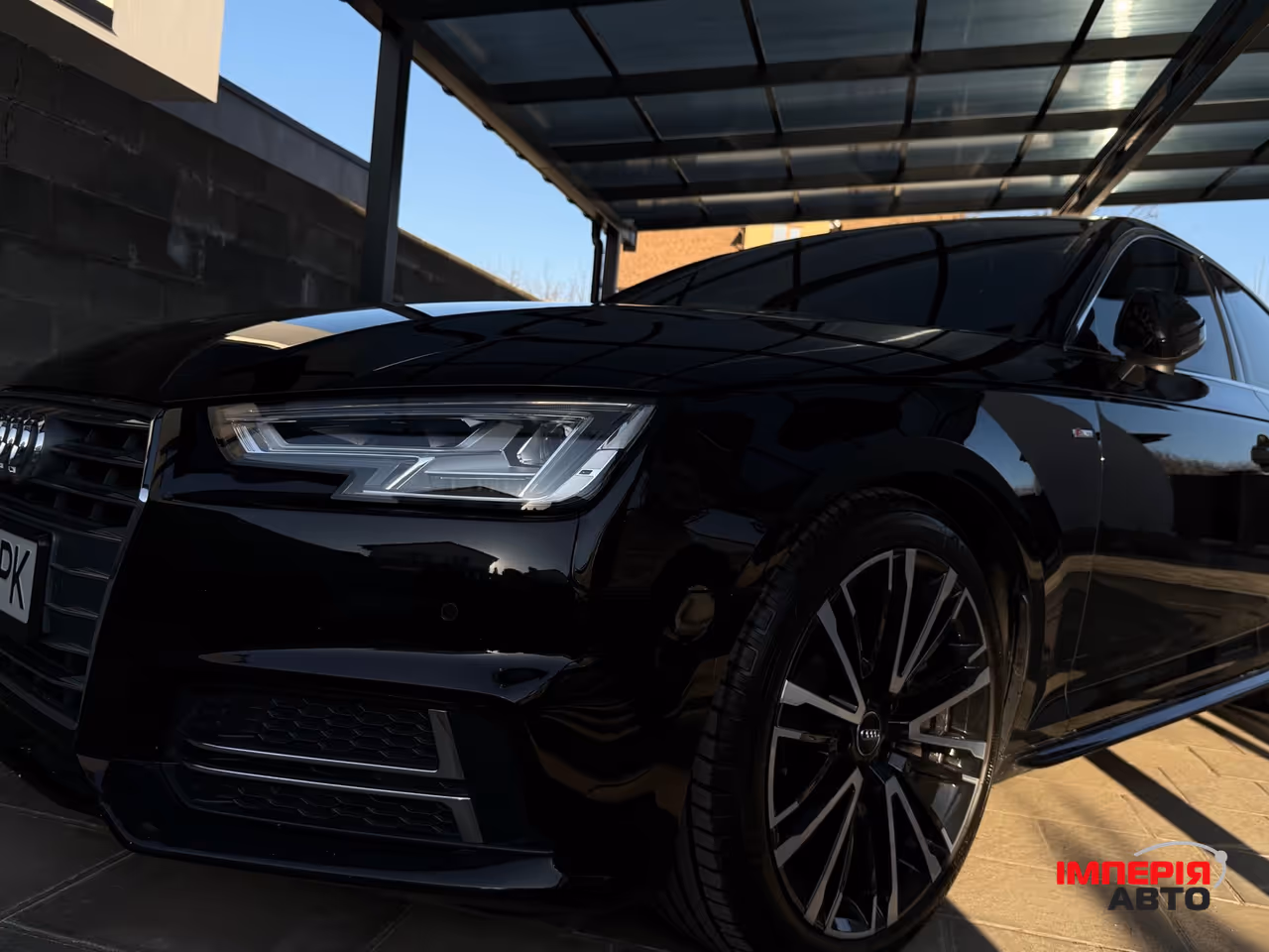 Audi A4 - фото 17