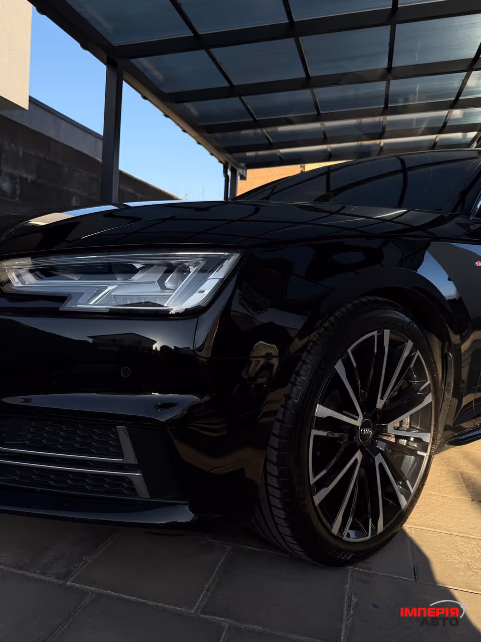 Audi A4 - фото 13