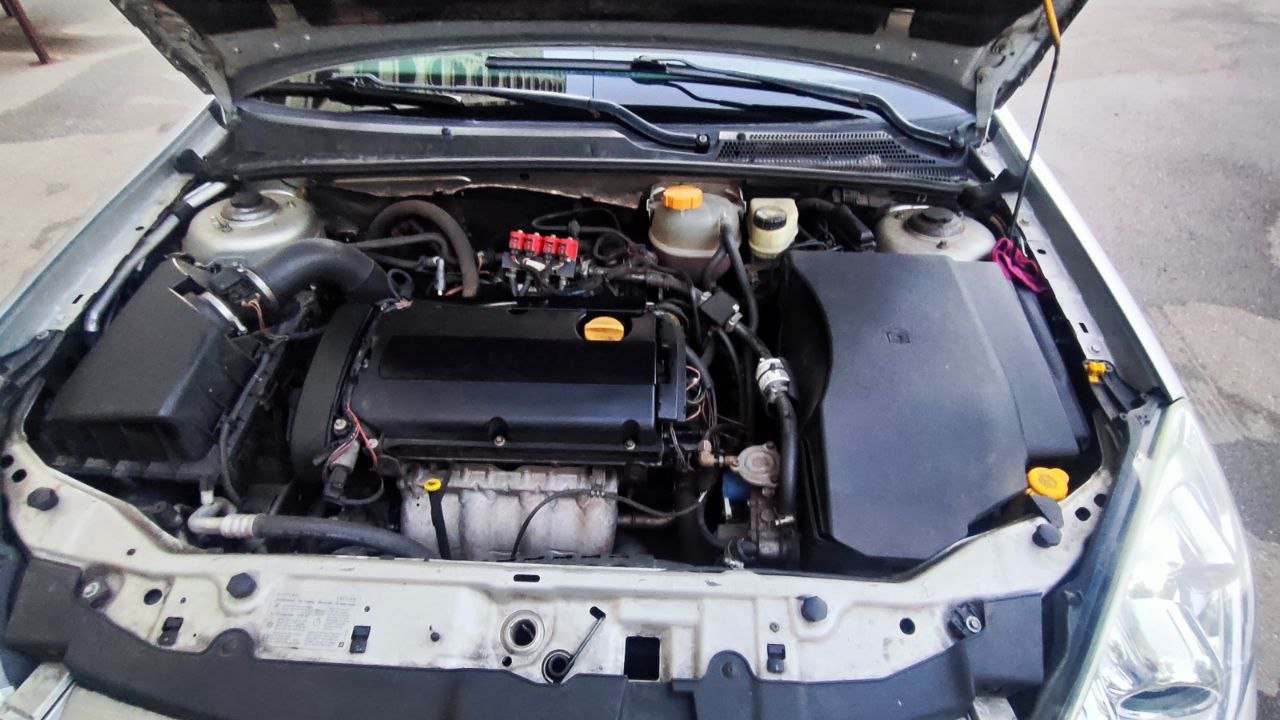 Opel Vectra - фото 17