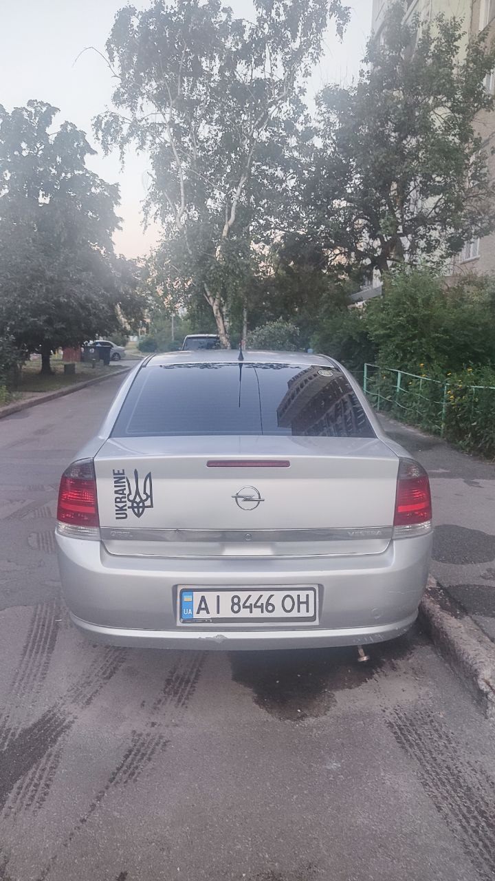 Opel Vectra - фото 11