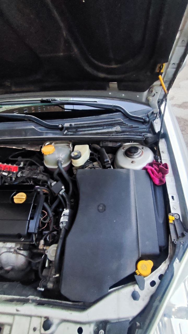 Opel Vectra - фото 9