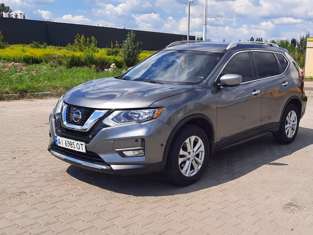 Nissan Rogue - зображення 1