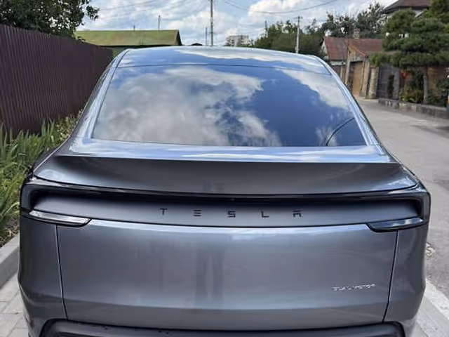 Tesla Model Y - зображення 3