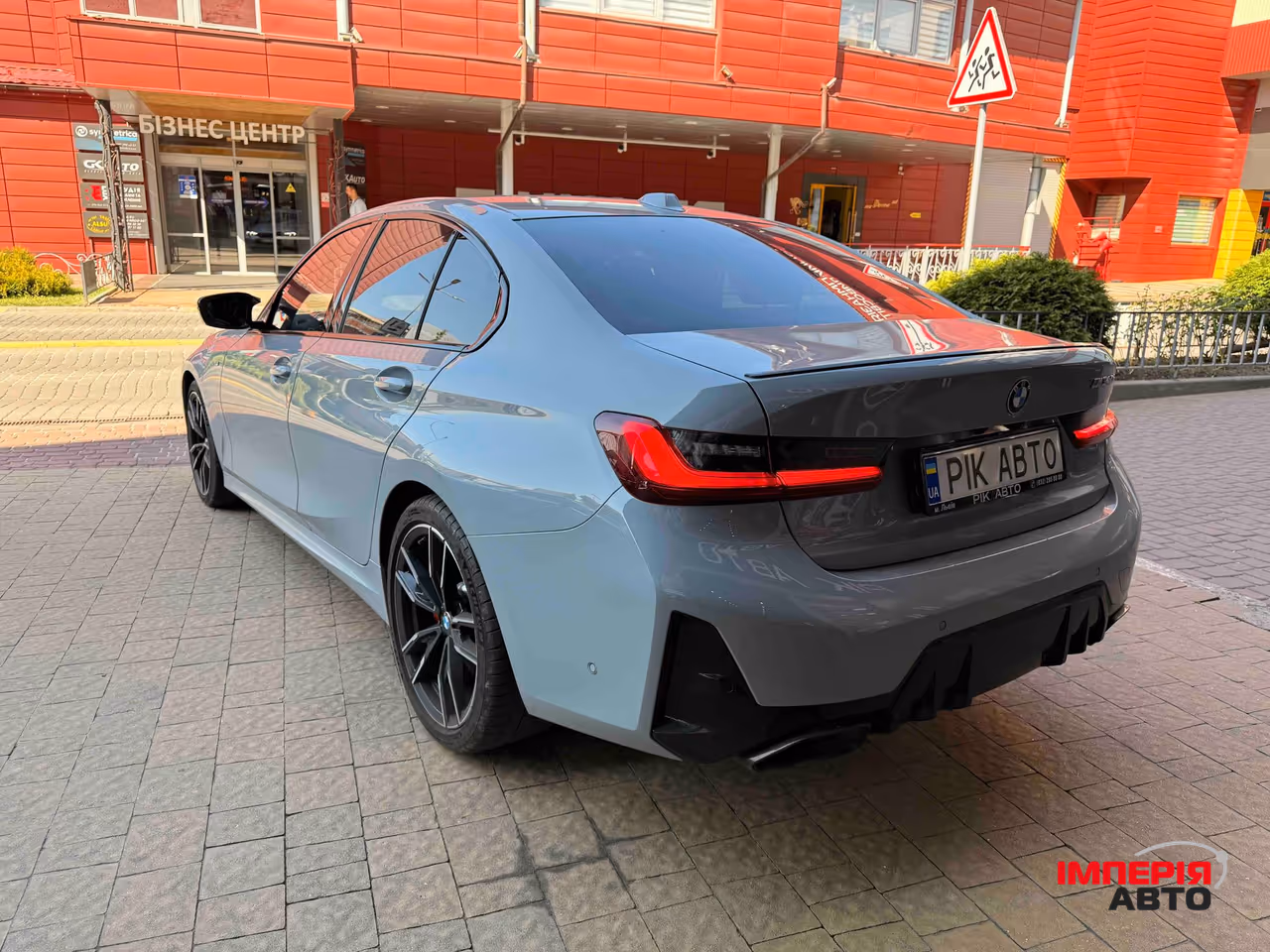 BMW 3 серії - фото 9
