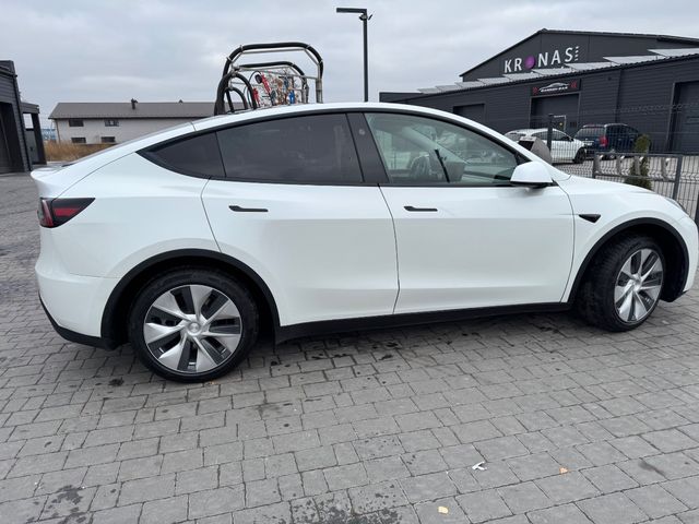 Tesla Model Y - фото 2