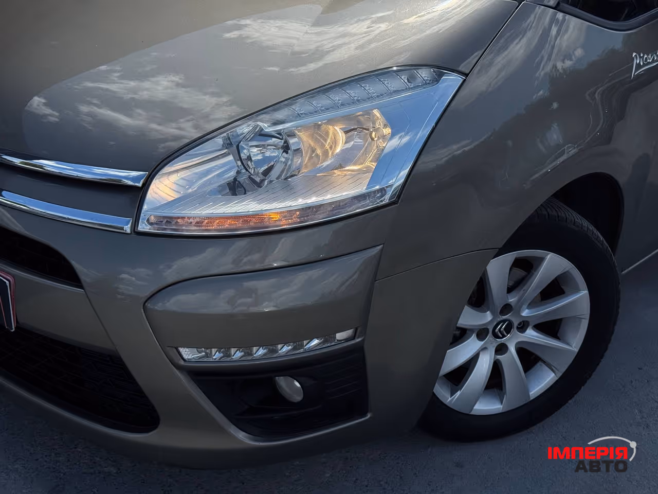 Citroen C4 Picasso - фото 3