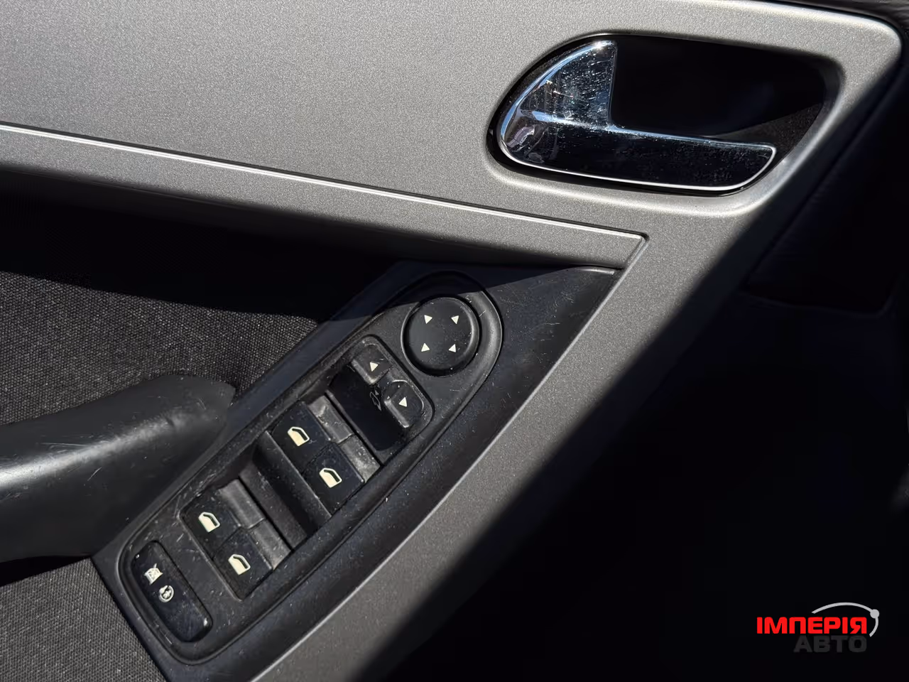 Citroen C4 Picasso - фото 16