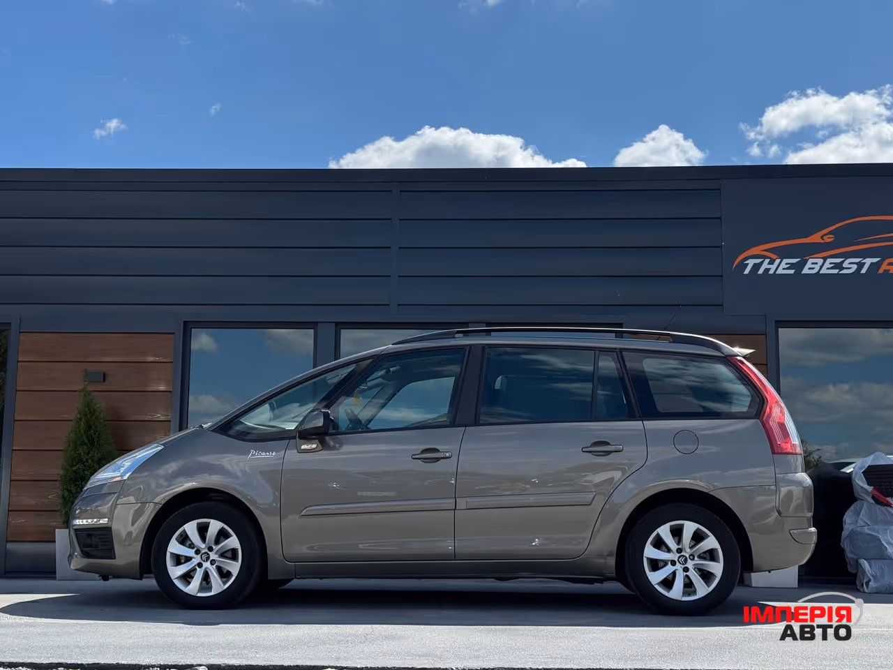 Citroen C4 Picasso - фото 10