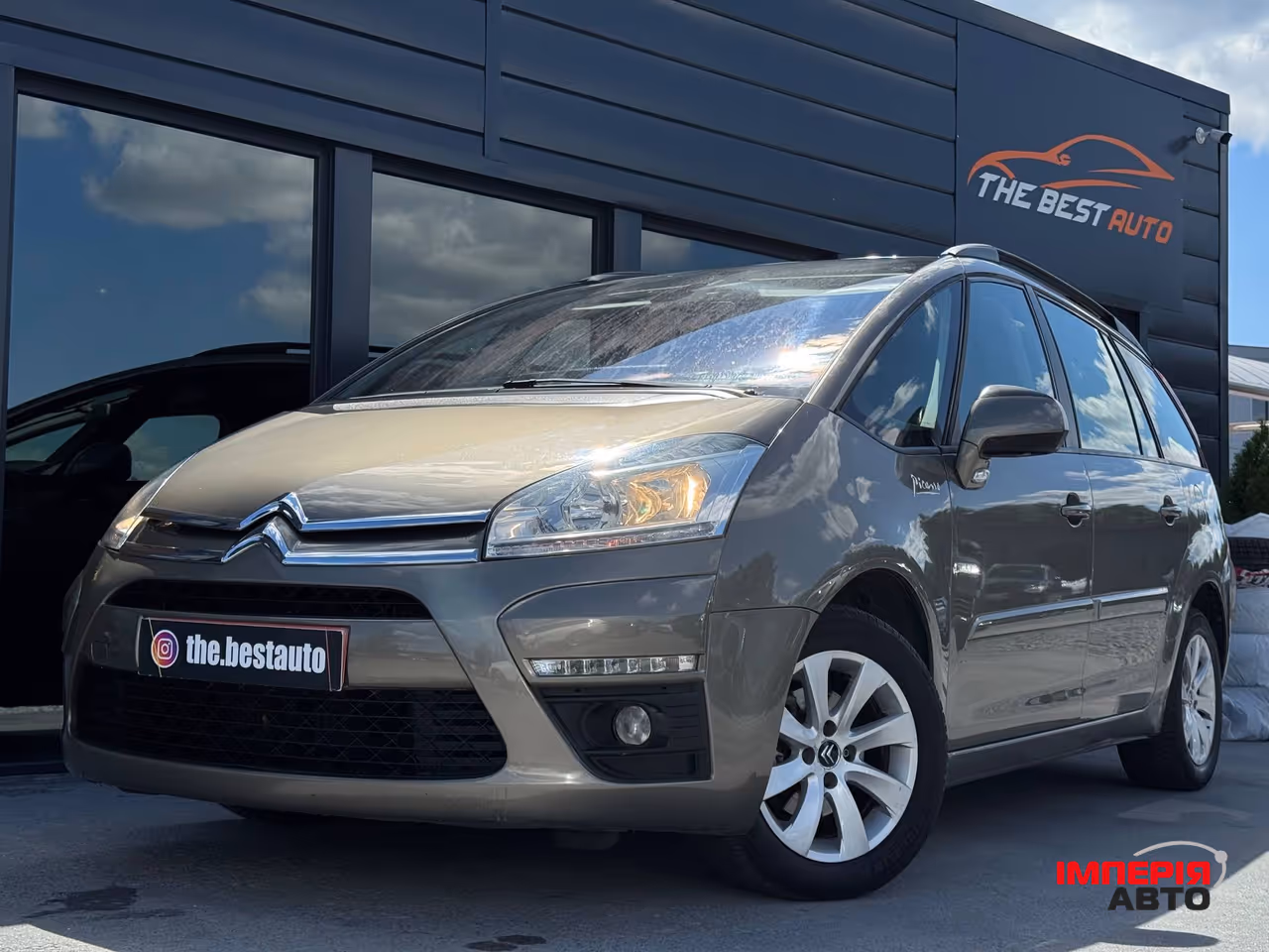 Citroen C4 Picasso - фото 2
