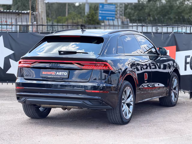 Audi Q8 - зображення 4