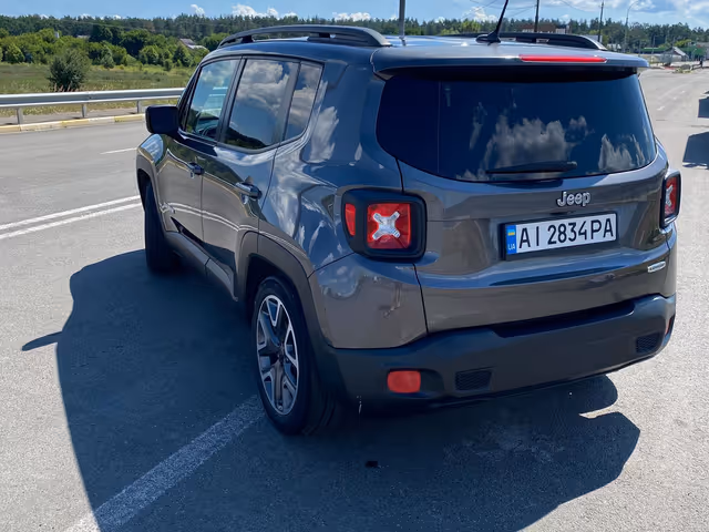 Jeep Renegade - зображення 3