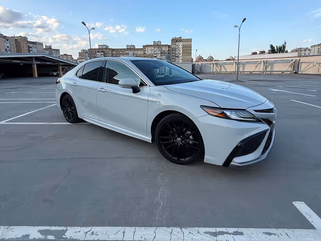 Toyota Camry - зображення 2