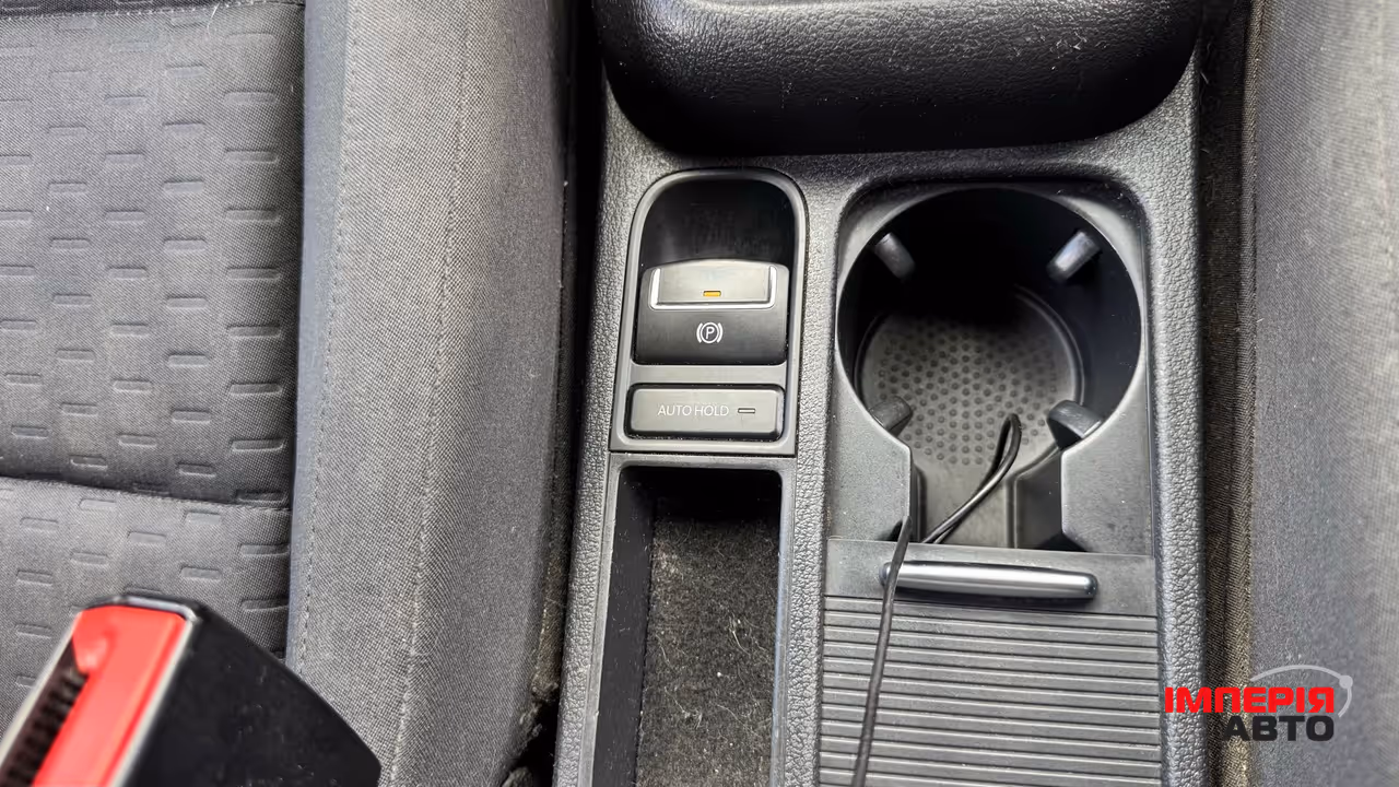 Volkswagen Tiguan - фото 24