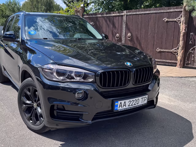 BMW X5 - зображення 1