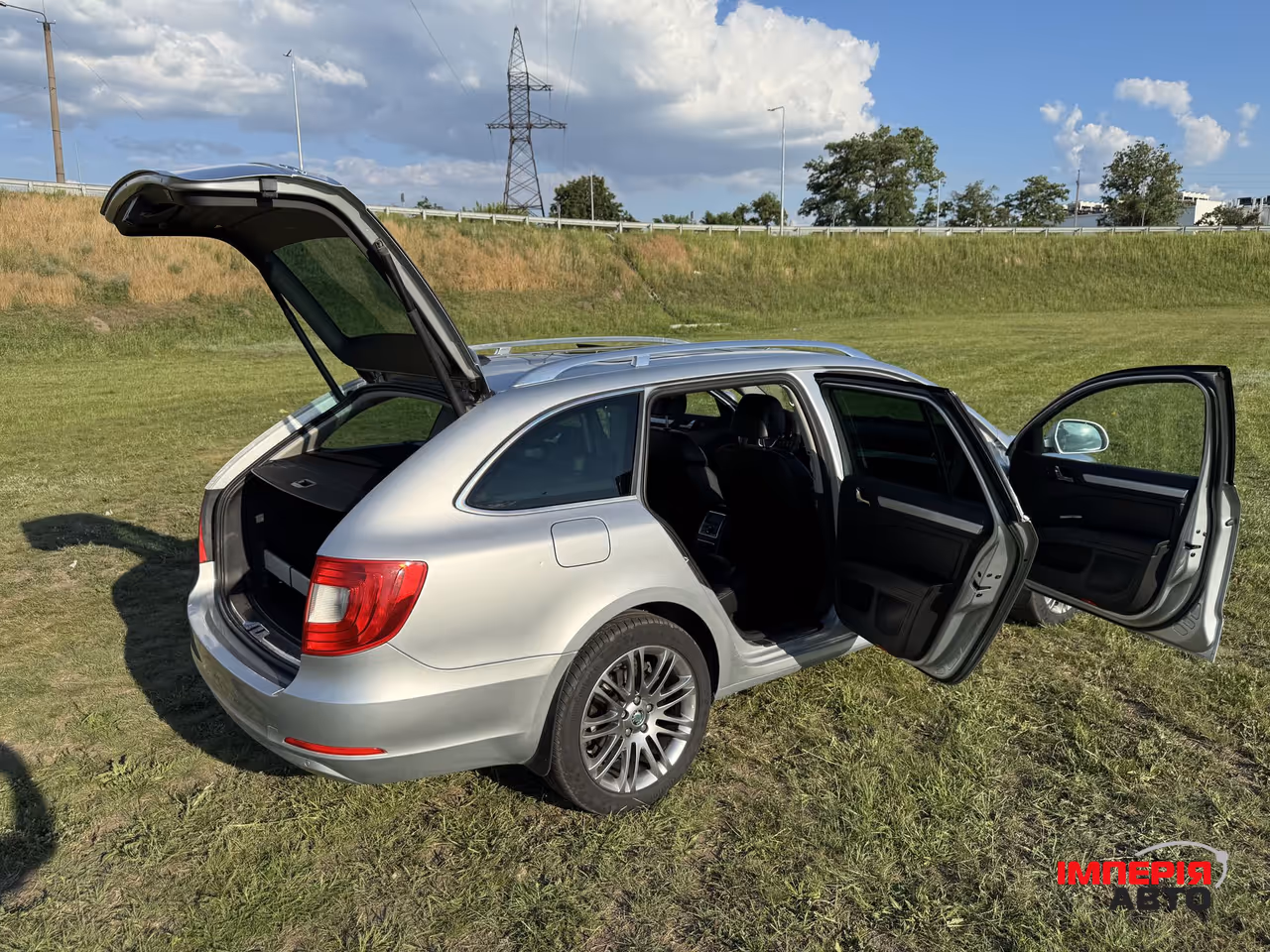 Skoda Superb - фото 40